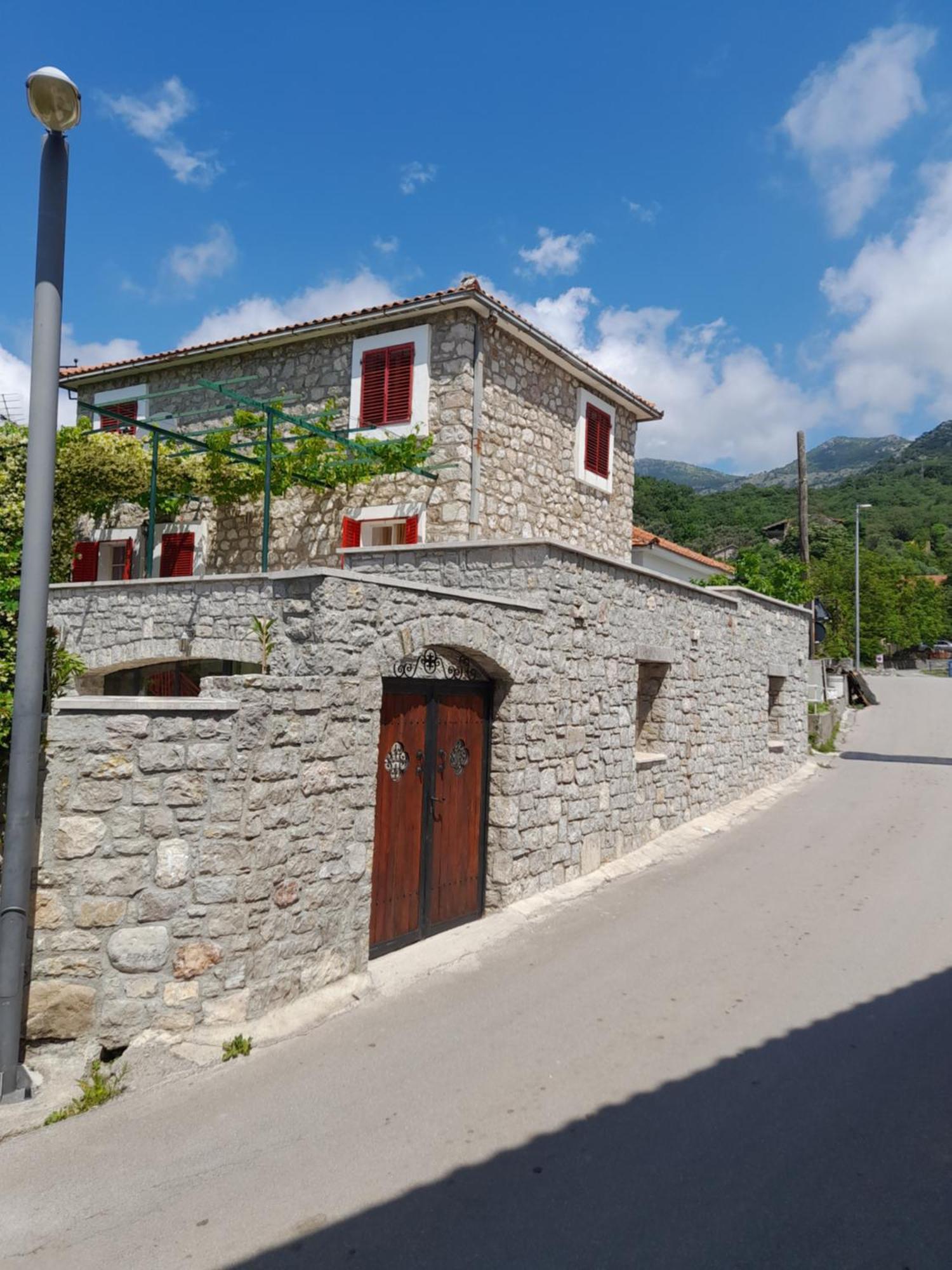 Stone House In Buljarica Vila Petrovac Quarto foto
