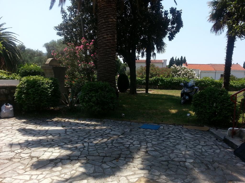 Stone House In Buljarica Vila Petrovac Quarto foto