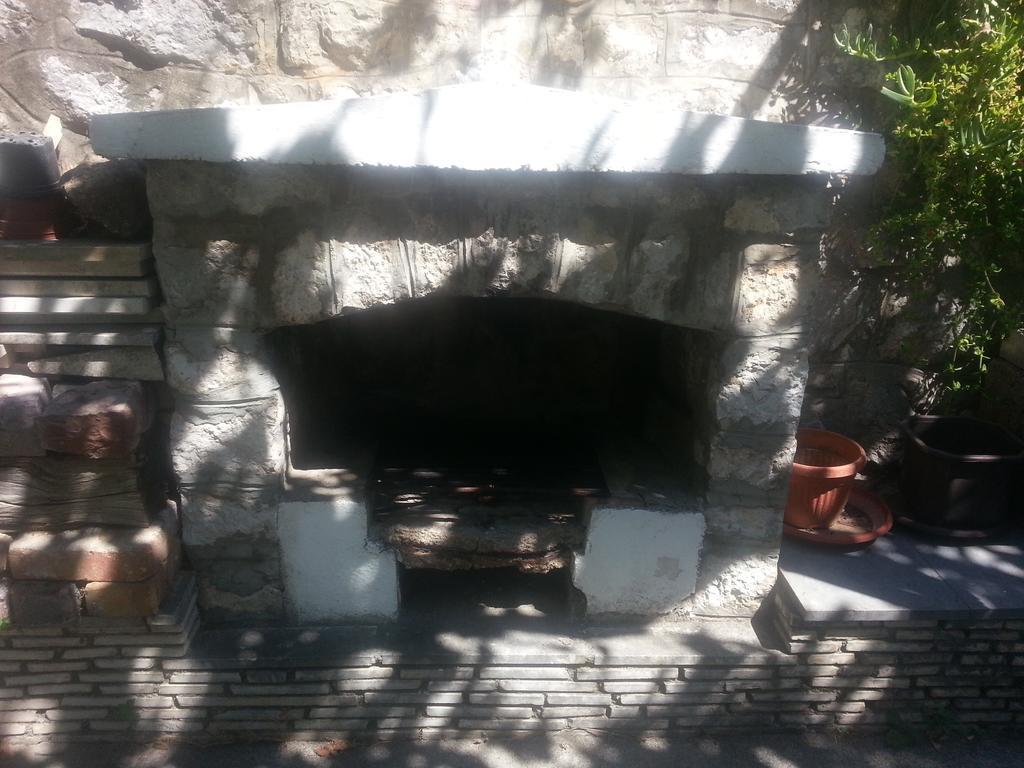 Stone House In Buljarica Vila Petrovac Quarto foto