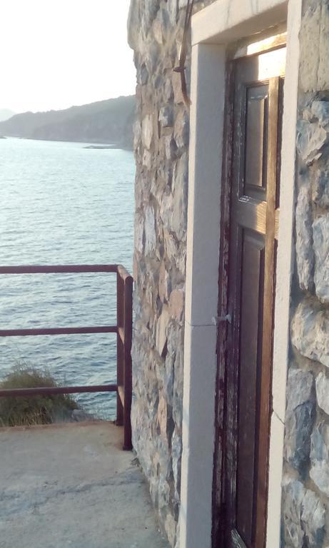 Stone House In Buljarica Vila Petrovac Exterior foto