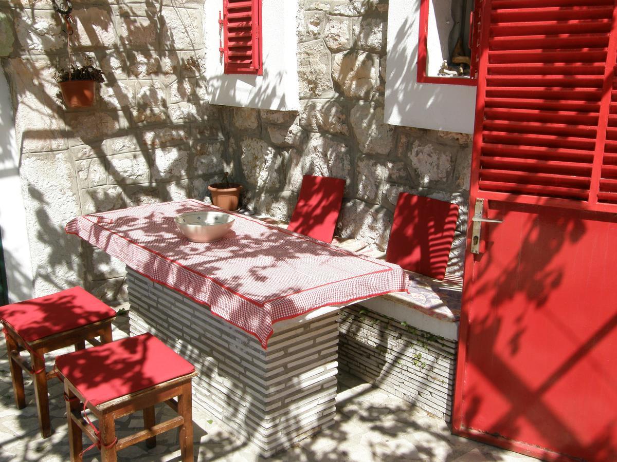 Stone House In Buljarica Vila Petrovac Exterior foto