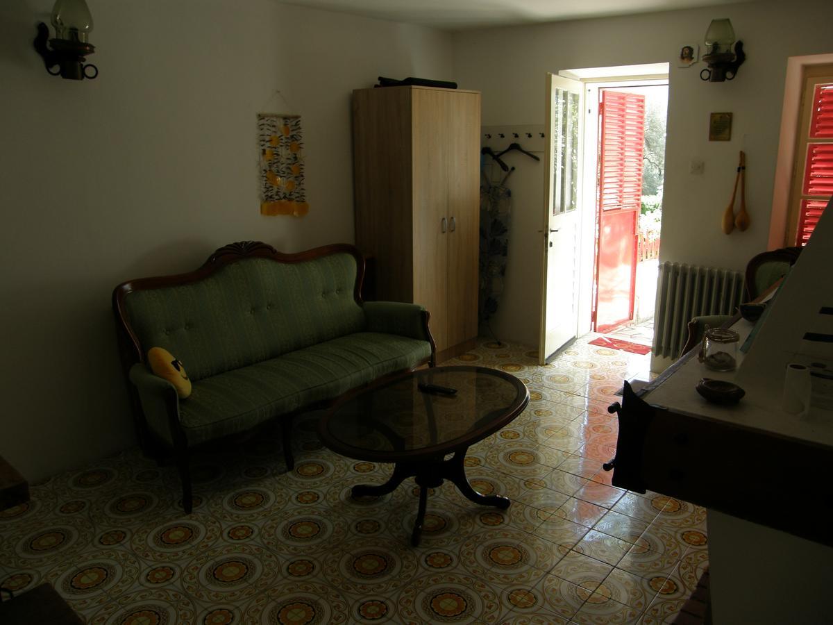 Stone House In Buljarica Vila Petrovac Exterior foto